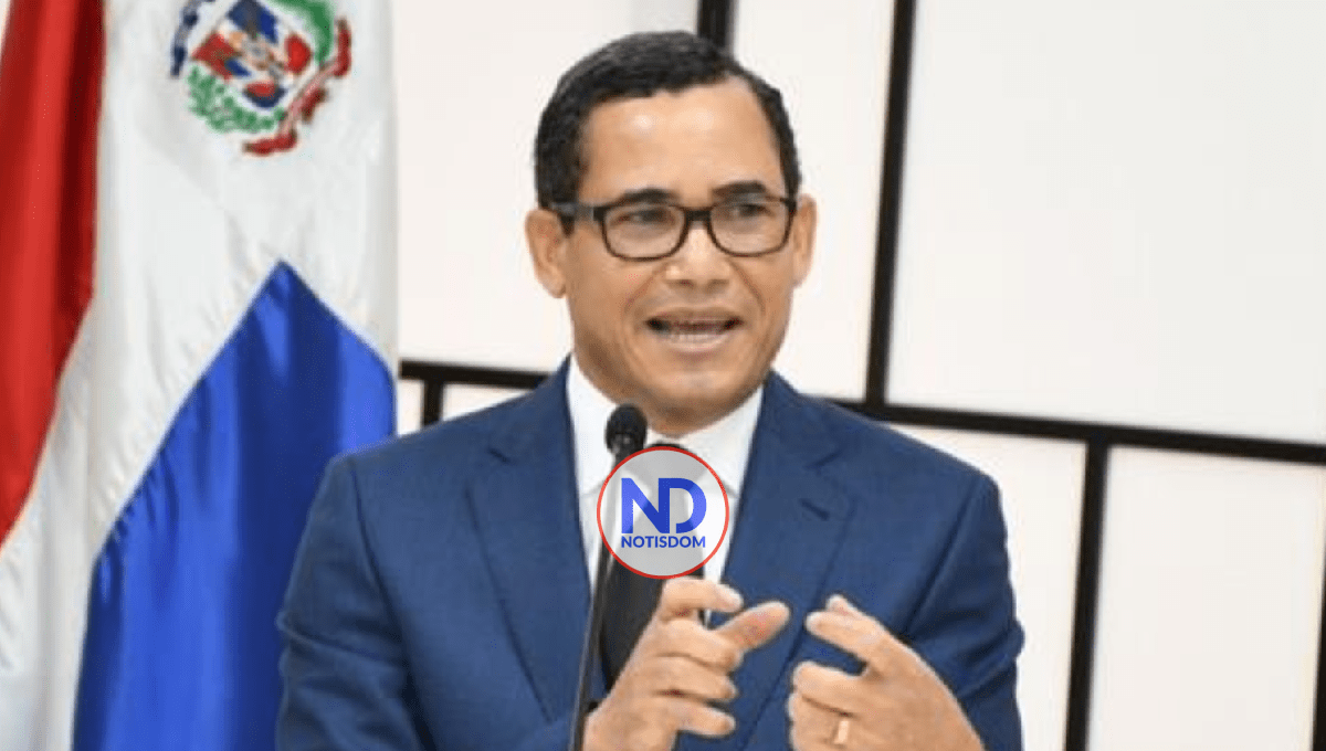 Eddy Olivares propone reforma constitucional consagre derecho al voto a militares y policías