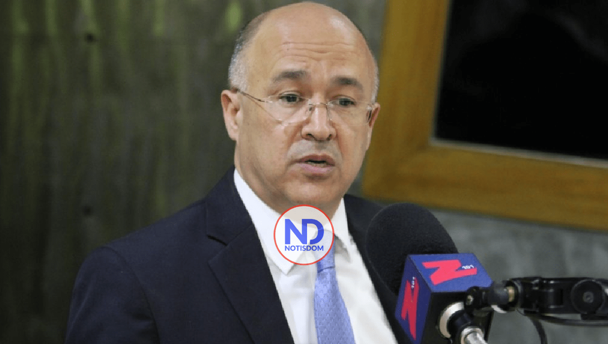 Domínguez Brito: «El gobierno y el PRM deben explicar sus lazos con el narcotráfico»