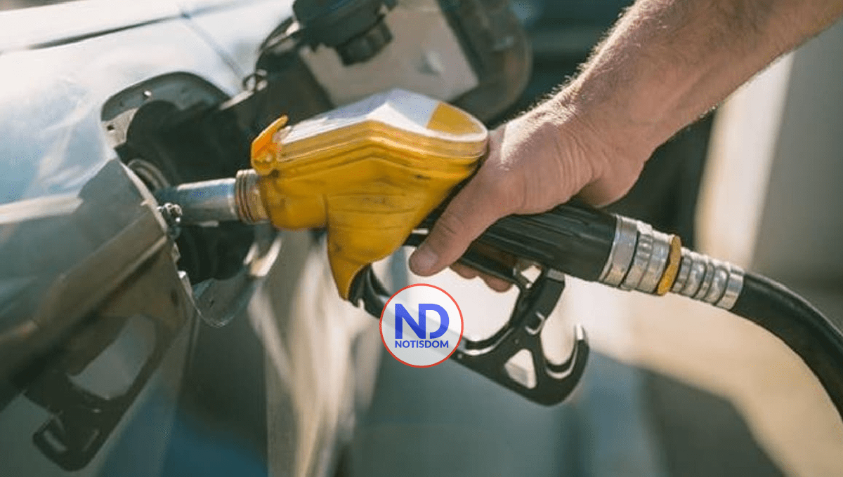 Gobierno congela precios de los combustibles