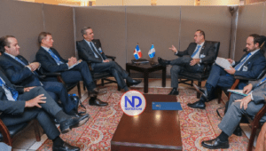 Luis Abinader se reúne con presidentes de Guatemala y Ecuador