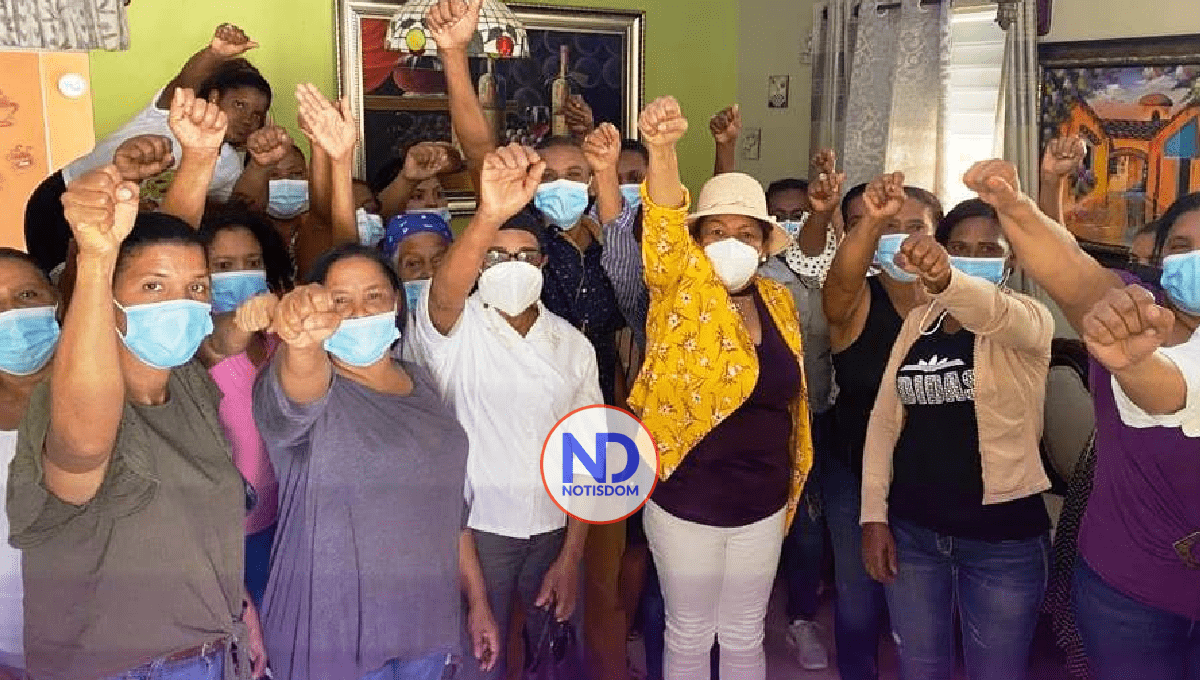 El PLD juramenta equipos comunitarios en provincias del Este 2 El PLD juramenta equipos comunitarios en provincias del Este