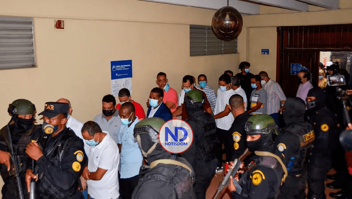 Suspenden para este martes medida de coerción a imputados red Falcón