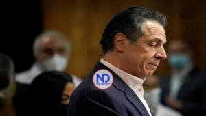 Tribunal Nueva York acusa exgobernador de un delito sexual