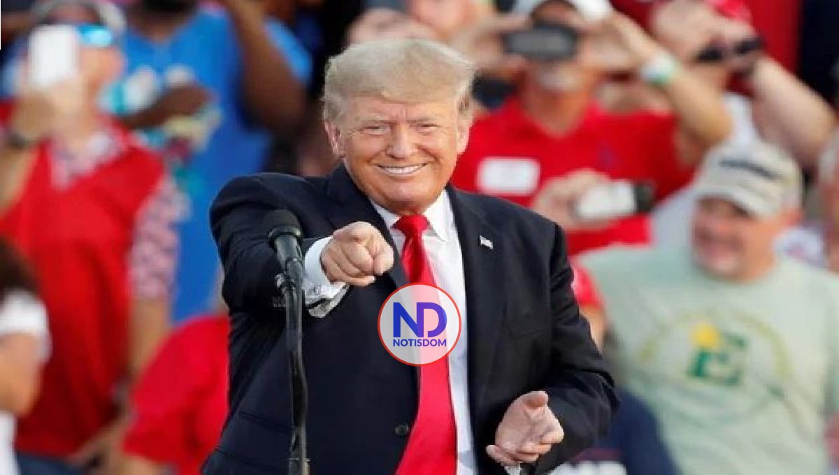 Donald Trump pide a un juez que ordene a Twitter que reactive su cuenta