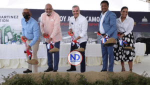 Pedro Martínez y el Gobierno construyen un complejo educativo en Manoguayabo