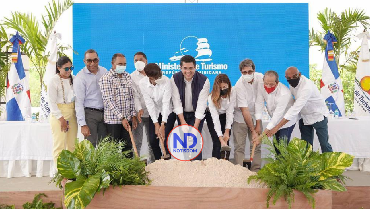 Collado da primer picazo para construir vía de acceso y parqueos en playa Macao