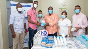 Gobierno impacta San Cristóbal con donación medicamentos