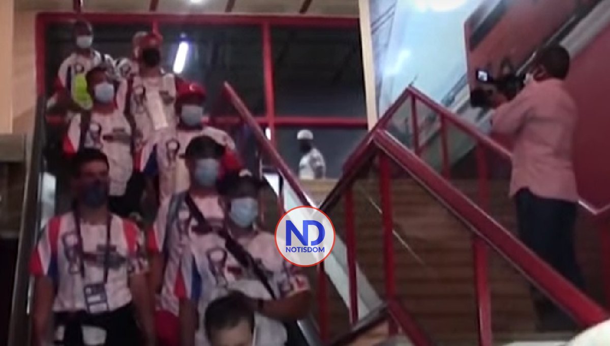 Conmoción en Cuba tras la huida de docena jugadores de béisbol