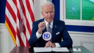 Legisladores de EEUU piden a Biden que revise lazos con Brasil por Bolsonaro