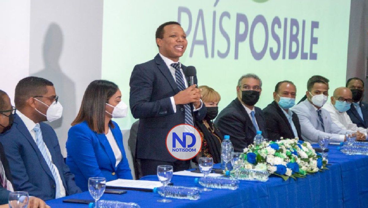 País Posible clausura congreso; renueva su estructura política