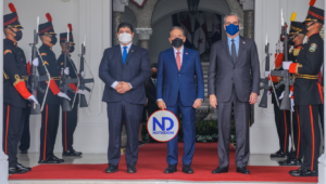 Presidente Abinader es recibido por su homólogo panameño en el Palacio Presidencial