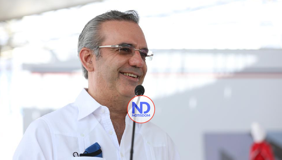 Presidente Abinader: «Que me sigan criticando, porque yo voy a seguir consultando»