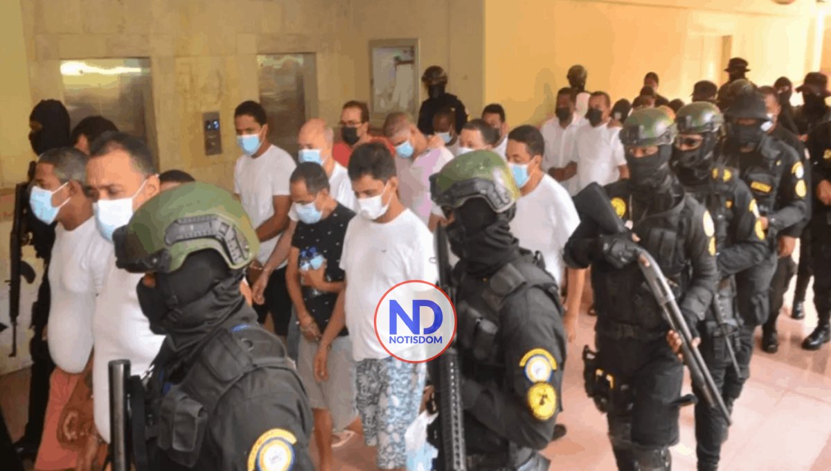 Dictan prisión preventiva contra 15 implicados del caso Falcón