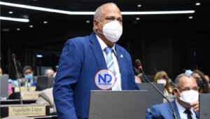 Diputado ve Abinader está dando cátedra transparencia en RD