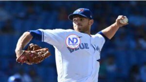 Los Azulejos triunfan y se mantienen en pelea por un puesto en el Wild Card