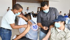 240 mil vacunas fueron aplicadas en la RD el lunes y martes últimos