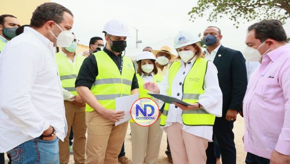 Vicepresidenta y Director del SNS supervisan los hospitales del Este