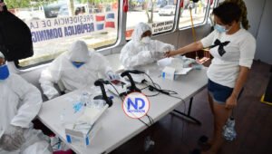 Repuntan casos diarios Covid-19 en RD; Salud reporta 1,104 y dos muertes