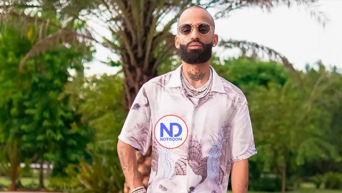 Arcángel reacciona a la muerte de su hermano en medio de un accidente de tránsito