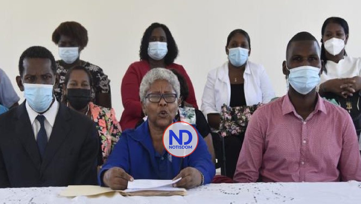 Asociación Profesores denuncia casos Covid en 14 escuelas Haina