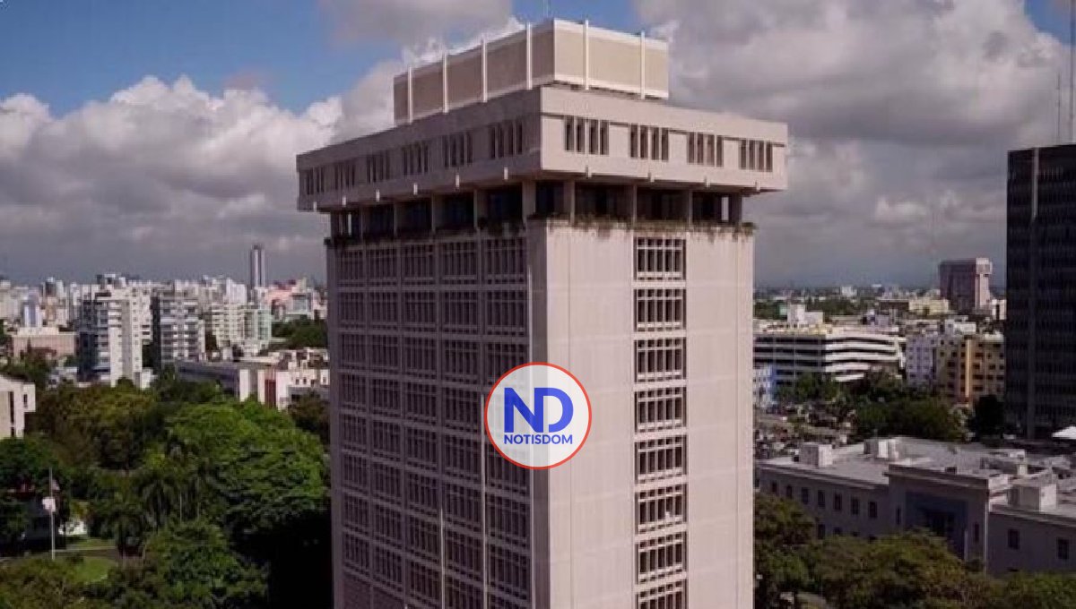 Banco Central baja tasa referencia como estímulo a dinamizar economía