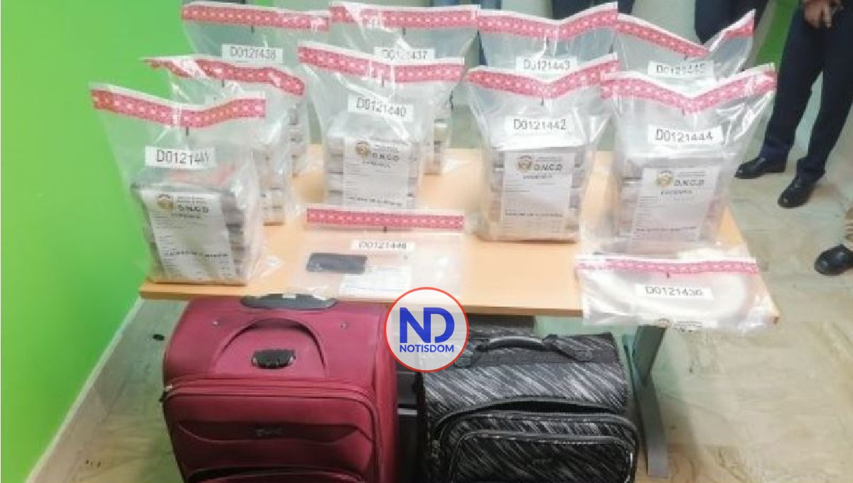 Autoridades ocupan 45 paquetes droga en aeropuerto Punta Cana