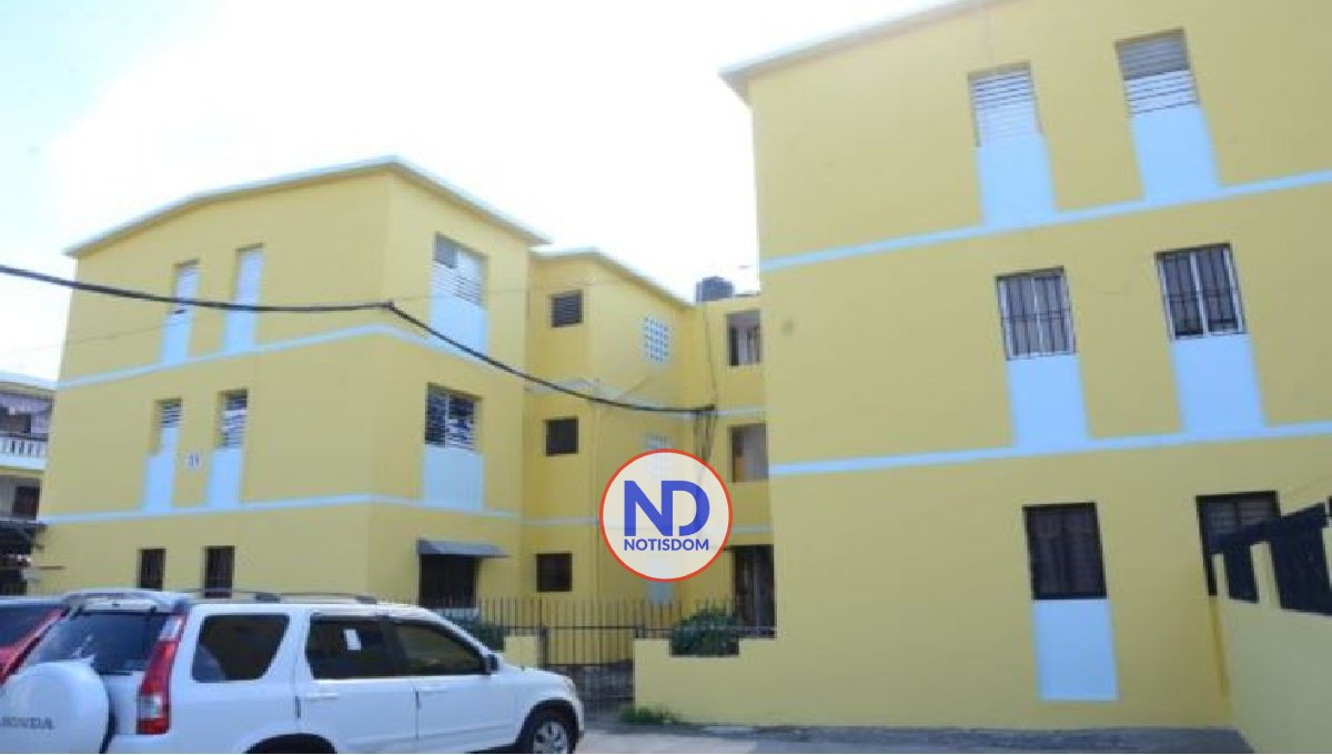 Alcaldía entrega embellecimiento de 13 edificios