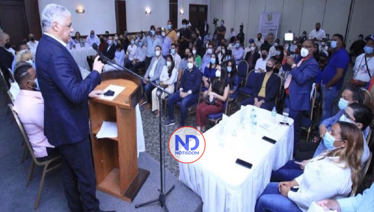 Vargas dice PRD ofrece espacios relevantes a jóvenes dominicanos