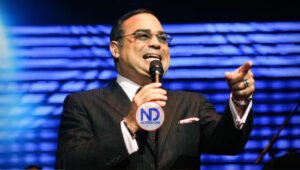 Gilberto Santa Rosa dice Latin Grammy marca su carrera «de una forma única»