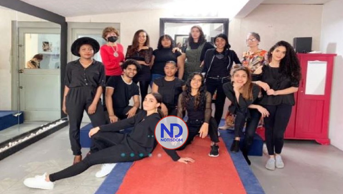 Realizarán “Renace”, un desfile para exaltar creatividad diseño 2 Realizarán “Renace”, un desfile para exaltar creatividad diseño