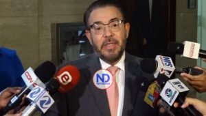 Guillermo Moreno ve Abinader evitó un «verdadero suicidio político»