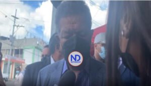 Leonel está de acuerdo se vacune casa por casa contra el Covid-19