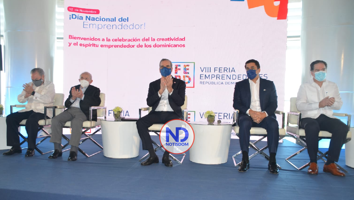 Abinader exhorta a los jóvenes emprendedores a nunca rendirse y les garantiza apoyo del Gobierno 2 Abinader exhorta a los jóvenes emprendedores a nunca rendirse y les garantiza apoyo del Gobierno