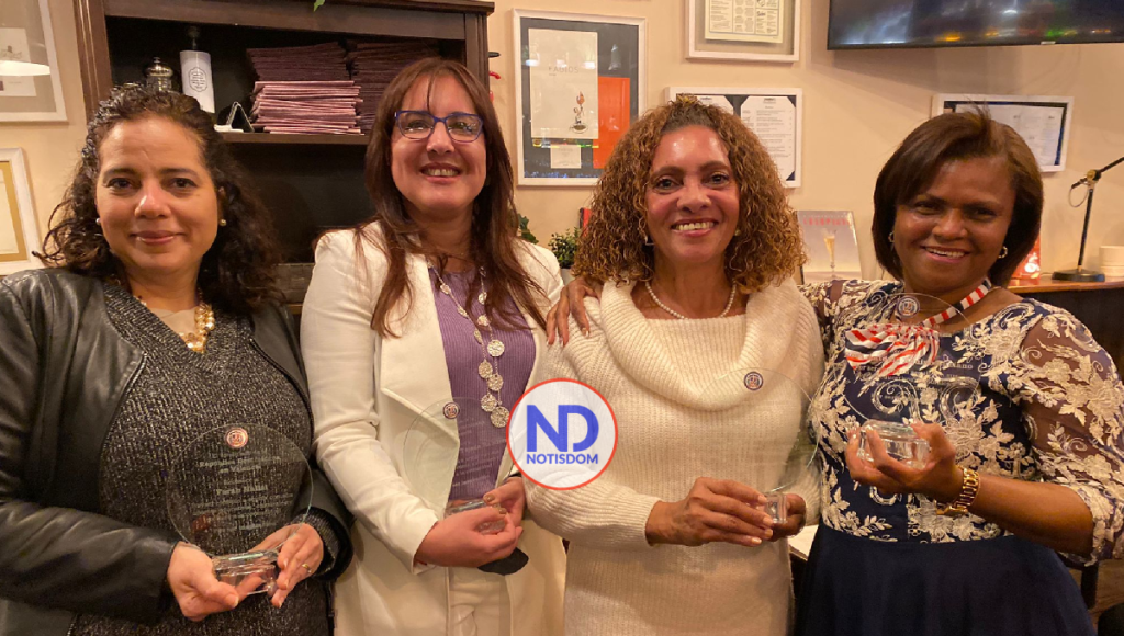 NOTISDOM FOTOS 2021 11 29T104416.669 Consulado RD en Valencia reconoce trabajo de mujeres en favor de la no violencia