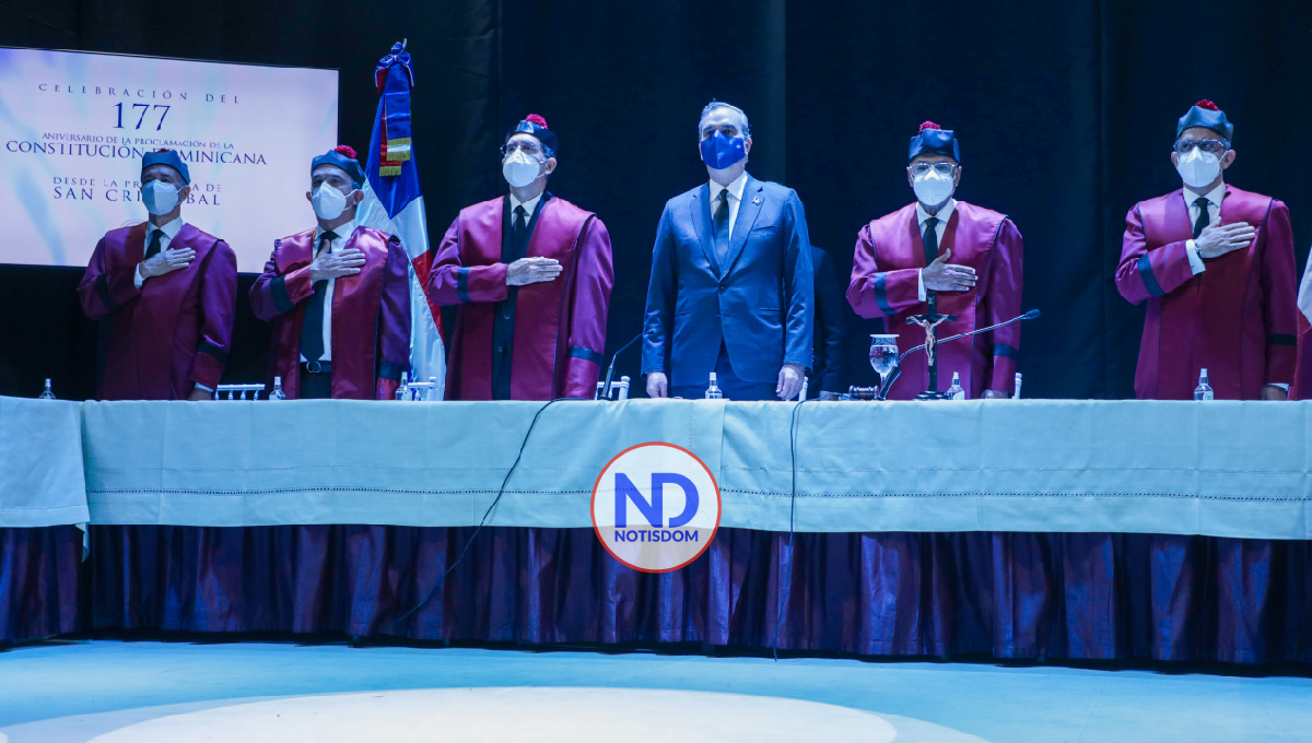 Abinader participa en audiencia solemne con motivo del 177 aniversario de la Constitución