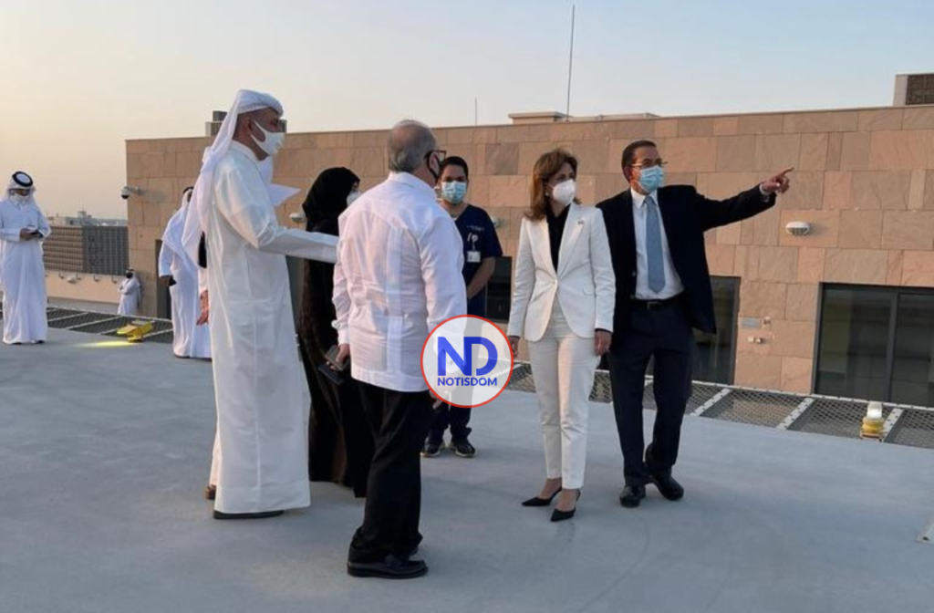 Raquel Peña visita al Dr. Rubén Peralta y recorren el avanzado centro traumatológico de Qatar 3 Raquel Pena en Hamad 02 Raquel Peña visita al Dr. Rubén Peralta y recorren el avanzado centro traumatológico de Qatar