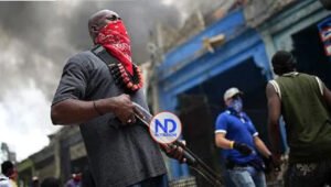 Bandas de Haití incautan otros cuatro camiones de combustible