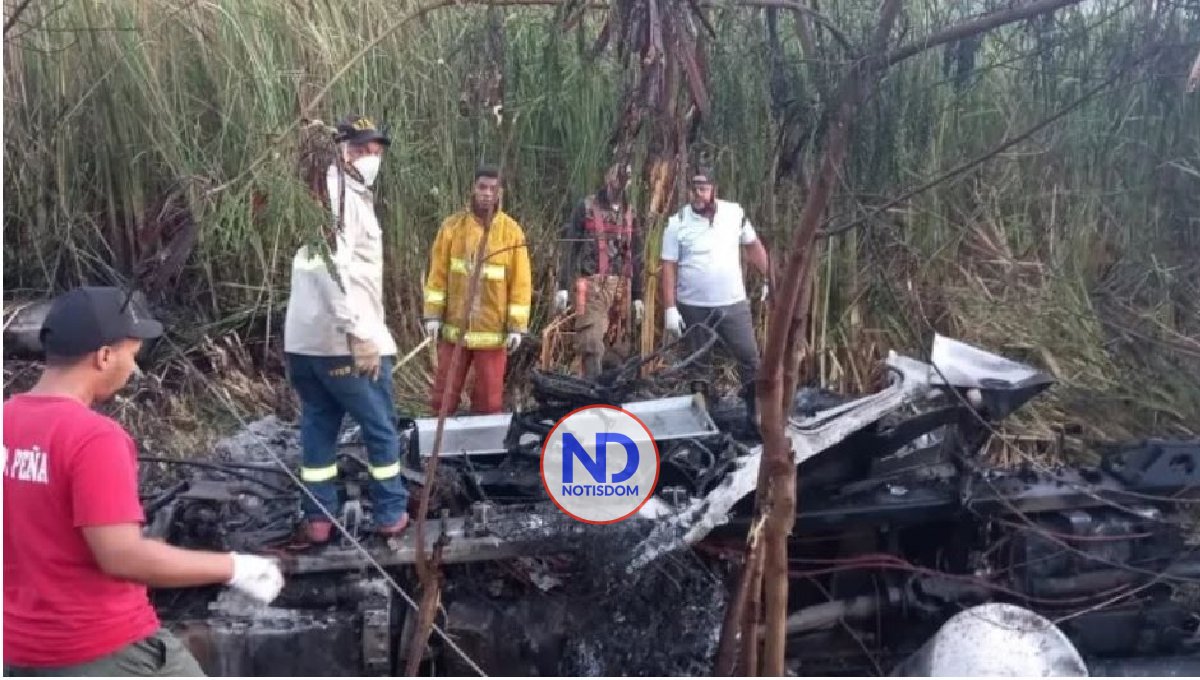 Tres personas mueren calcinadas tras choque