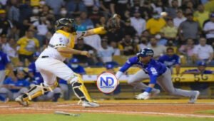 Aguilas, Gigantes y Estrellas ganan en el torneo de beisbol de la RD