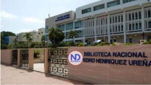 Ministra de Cultura elogia Biblioteca Nacional