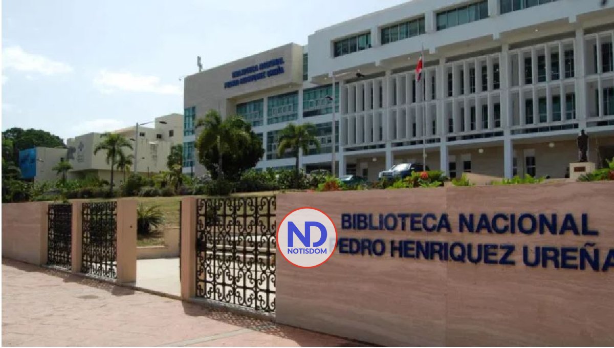 Ministra de Cultura elogia Biblioteca Nacional