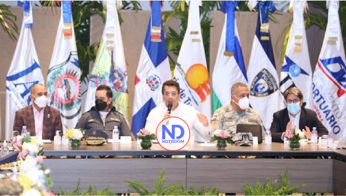 Gabinete anuncia reforzamiento seguridad en destinos turísticos 2 Gabinete anuncia reforzamiento seguridad en destinos turísticos