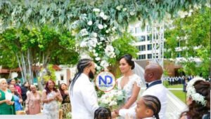 El Alfa contrajo matrimonio con su pareja de hace 17 años y madre de sus hijos