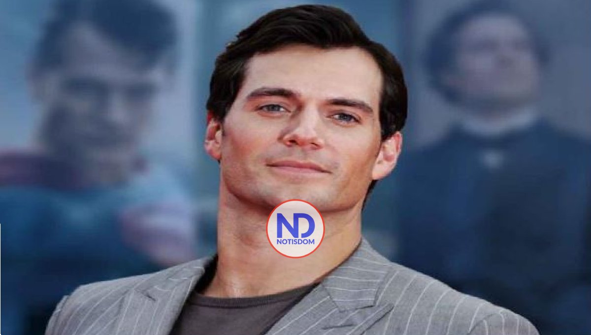 Henry Cavill asume la «responsabilidad» de ser un héroe en «The Witcher»