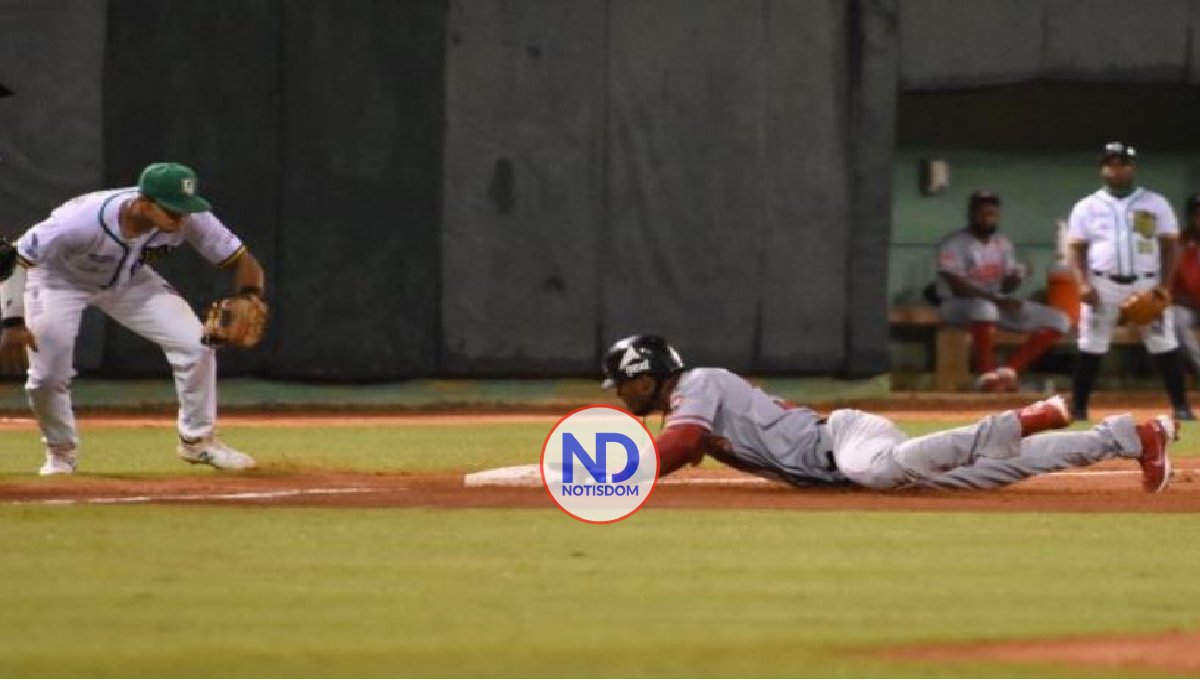 Estrellas se afianzan en primer lugar; Licey y Aguilas ganan