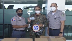 Ministerio de Defensa entrega bono navideño a sus miembros