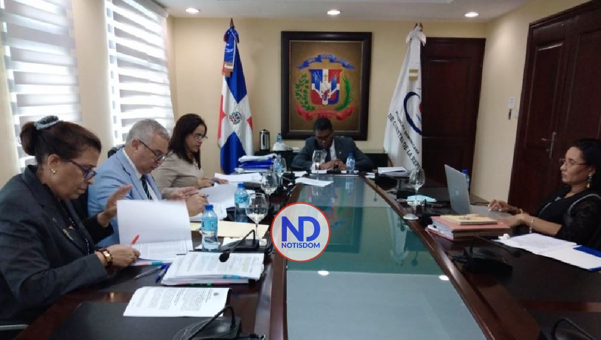 Detectan irregularidades contrato MOPC y empresa hermano DM 2 Detectan irregularidades contrato MOPC y empresa hermano DM