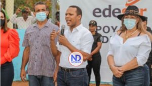 Edesur ilumina estadios y canchas en Rancho Arriba y Barahona