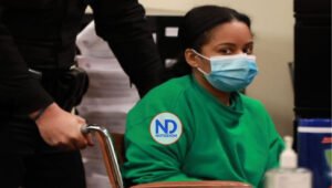 Acusan dominicana por muerte de hijo y sobrino durante un choque