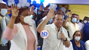 Juramentan en PRM a Esperanza de Dios Ramírez, directora municipal del PLD en Hatillo